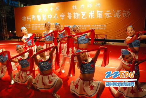 [102中] 青春飞扬广场音乐会亮相绿城