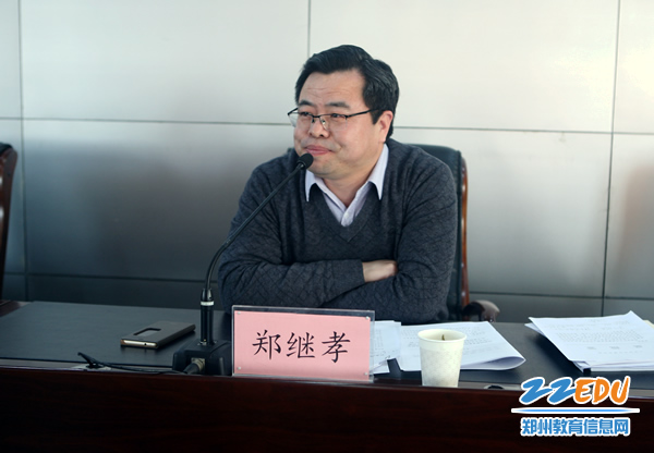 市教育局召开2016年度党组织书记抓党建工作集中述职评议会