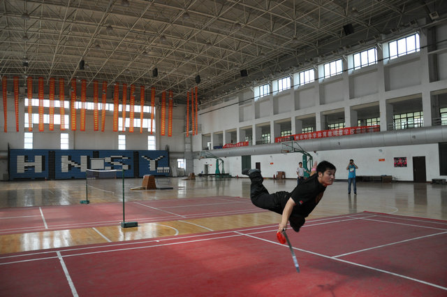 2012年郑州市中小学体育教师教学技能比赛