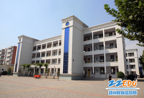 大讨论活动广开言路,我局领导深入县区