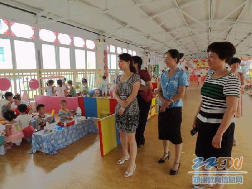 [郑东新区] 幼儿园迎接市级示范幼儿园评估组验