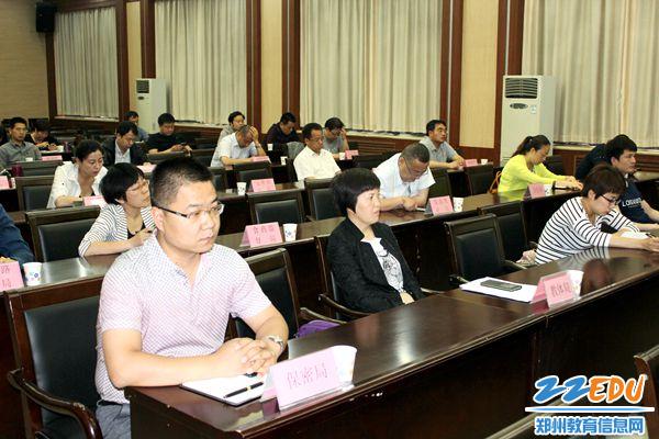 管城回族区召开2015年普通高招考试工作会议