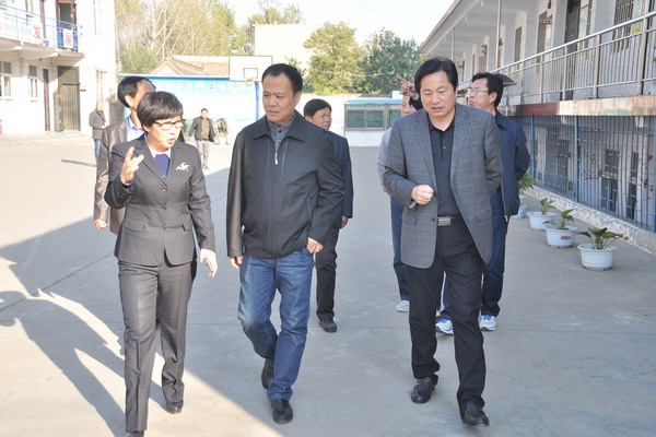 登封市副市长杨国强调研义务教育发展基本均衡县创建情况