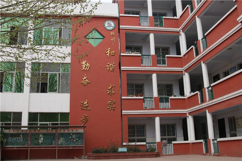 [中牟] "这样的第四初级中学,你喜欢吗?