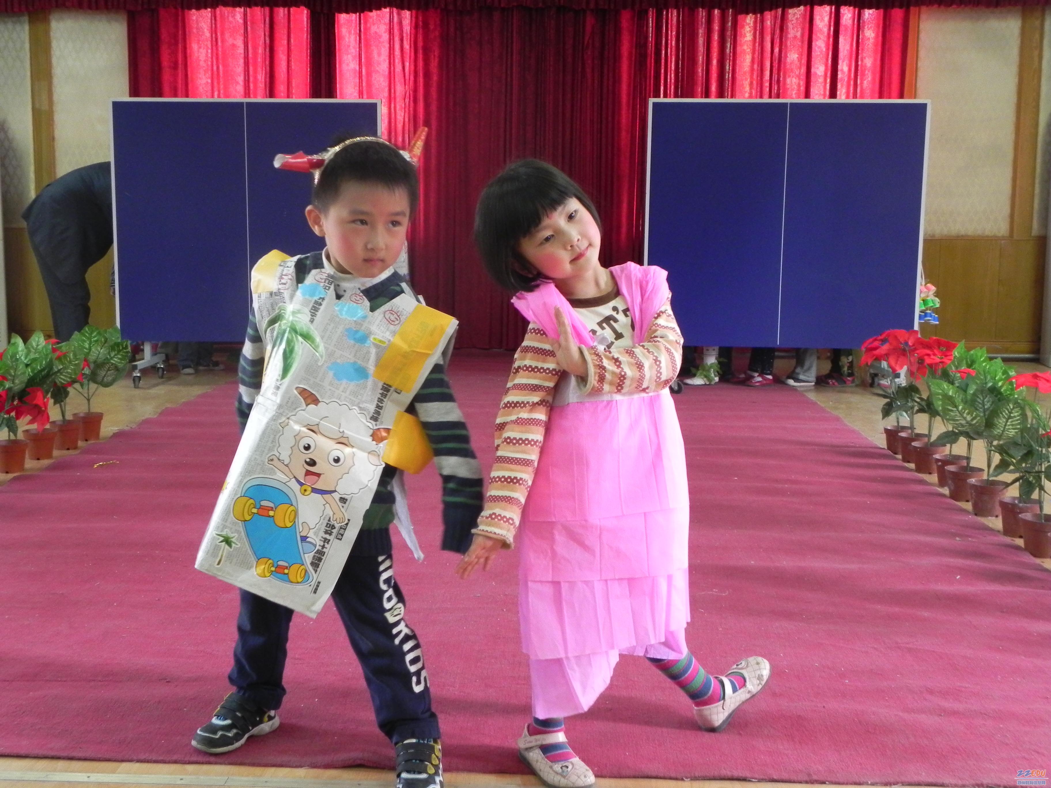 儿童环保衣服男女孩走秀服装亲子手工DIY制作幼儿园塑料袋时装秀_虎窝淘