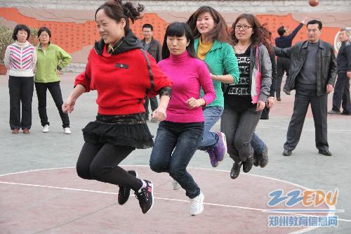 春天<em>的女人最</em>美丽 <em>健康的女人最幸福</em> _ 新闻中