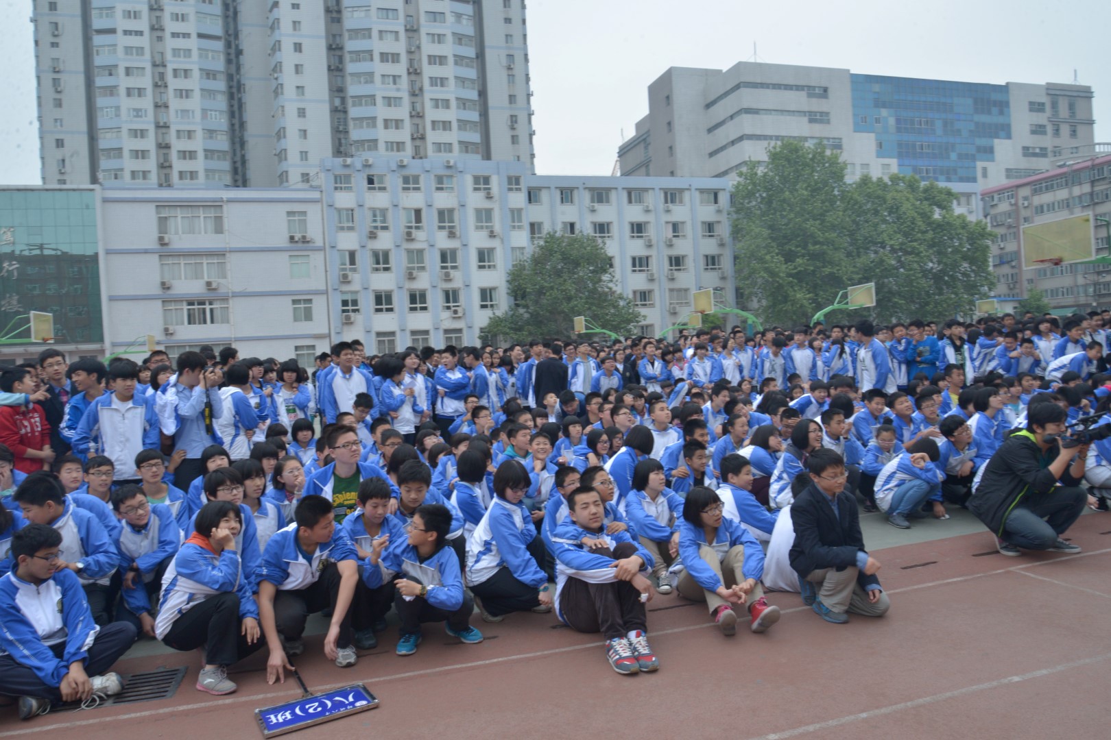 郑州八中图片_郑州八中_社会热点图片 NIBAK