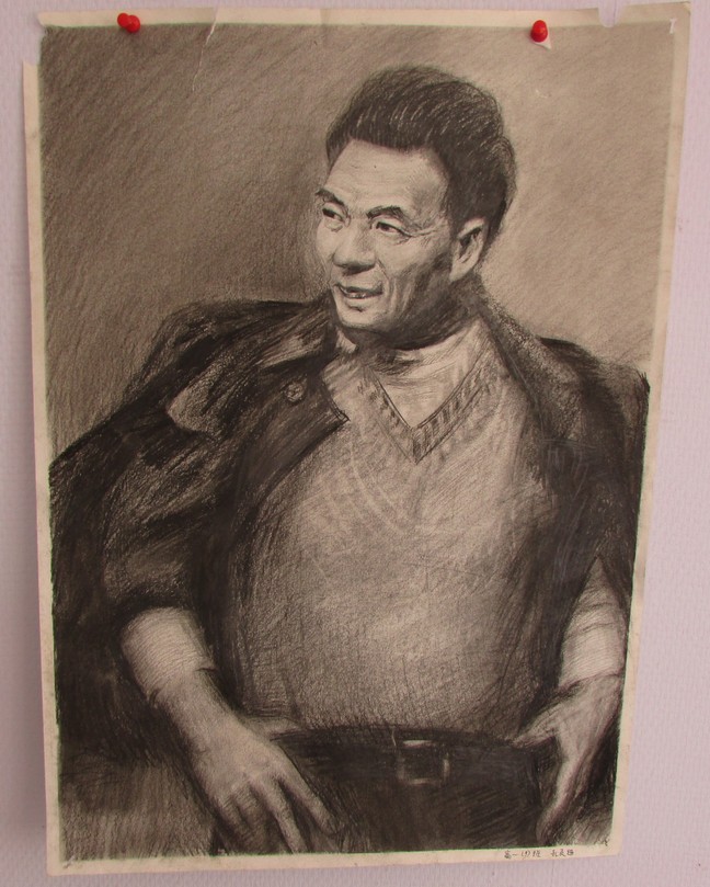 郑州市第106中学举办党的群众路线教育实践活动书画展