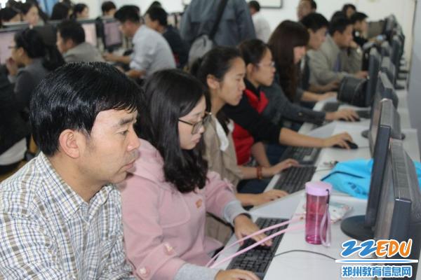 郑州市信息技术学校举行教师课件制作大赛
