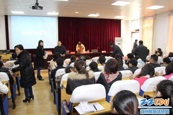 郑州市信息技术学校领导班子接受郑州市教育局
