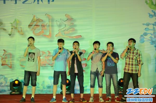 绽放青春 秀出自我--郑州尚美中学艺术节顺利落