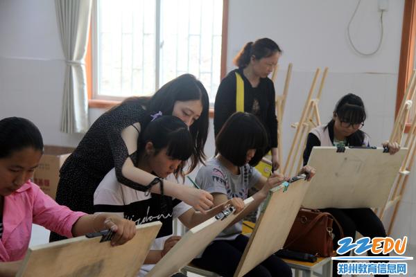 郑州44中高年级特长生争当中招特长加试服务