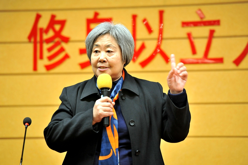 祥云妈妈"烹制"精神大餐 经贸教师共享教育盛宴