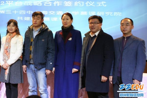 bigA139CBFA52B9EA1A4AF818F4383127E5.jpg