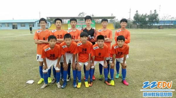 郑州二中初高中足球均取得中国协会杯历史最好成绩
