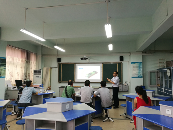 郑州市创客技艺高中大比拼v技艺在郑州四中举行教师议论文感恩图片