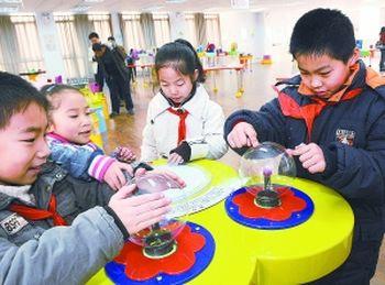 全省首座校园科技馆落户管城区五里堡小学