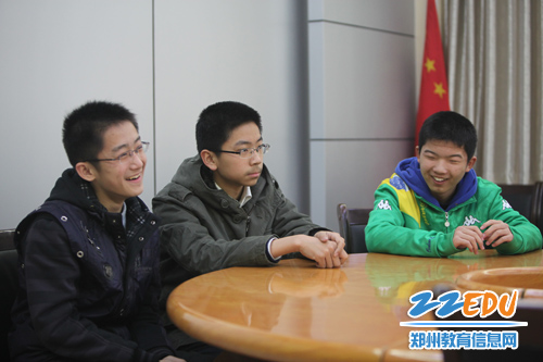 郑州外国语中学10学生考上西安交大少年班 会