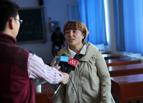 郑州v名师援疆系列走进之河南名师报道哈密现高中进社团图片