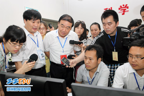 副省长徐济超视察高考考点 要求全省做到诚信