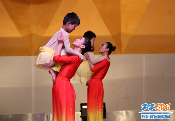 2017年郑州市中小学生舞蹈比赛成功举办
