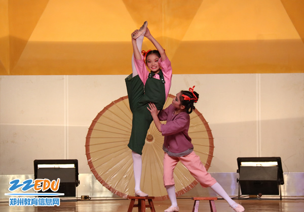 2017年郑州市中小学生舞蹈比赛成功举办
