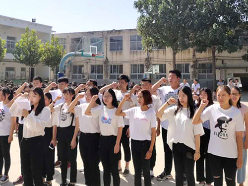 [荥阳] 广武七小举行新学期开学典礼