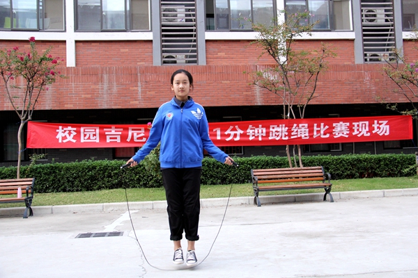 bw必威西汉姆联官网-刑侦剧《钢铁森林》：本是冲着井柏然来的却被42岁的男配角惊艳