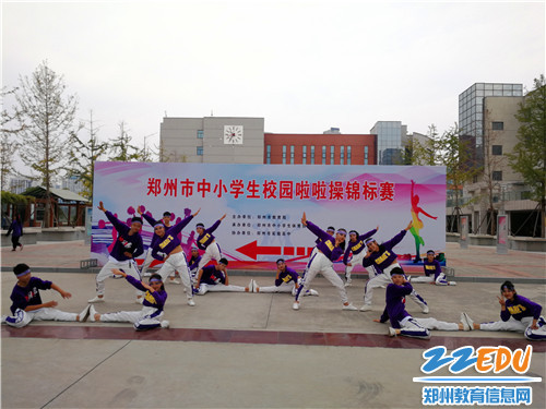郑州60中在郑州市分式啦啦操锦标赛中荣获两校园初中花间图片