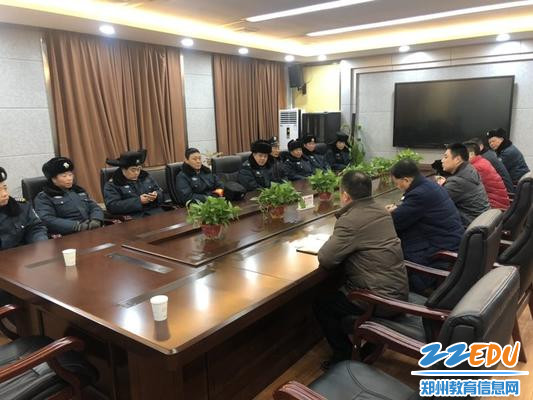 郑州24中召开艺术校考安保工作部署会,为艺考