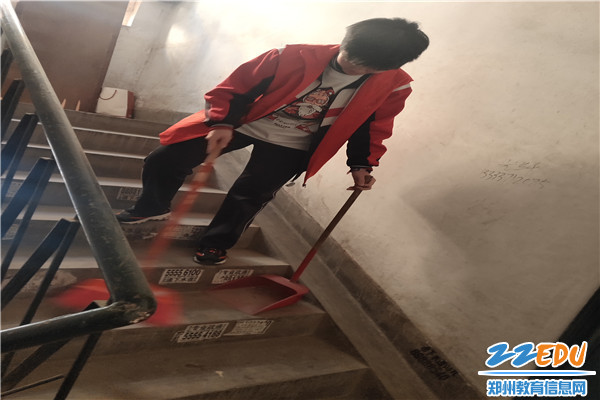 打扫楼梯_副本 打扫楼梯_副本