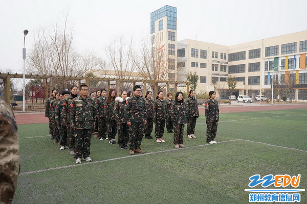 训练活动中_调整大小 训练活动中_调整大小