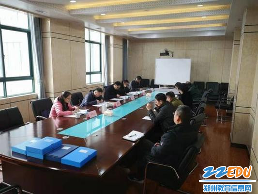 紧把安全关 检查促提升 紧把安全关 检查促提升