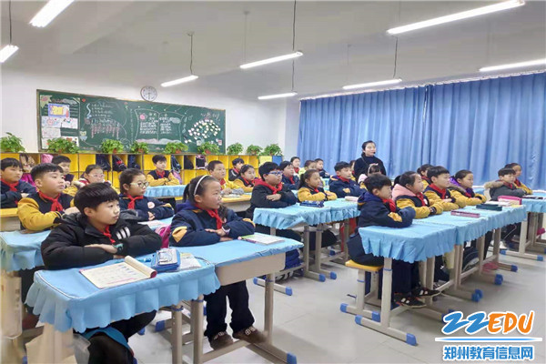 3、歌唱学习雷锋好榜样 3、歌唱学习雷锋好榜样