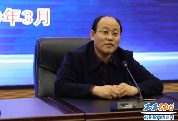 校长孟天义肯定后勤从业人员工作 校长孟天义肯定后勤从业人员工作