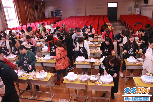 庆祝三八节蛋糕DIY活动 庆祝三八节蛋糕DIY活动