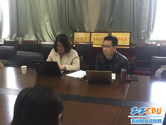 周文胜主任做教师专业规划意见_调整大小 周文胜主任做教师专业规划意见_调整大小