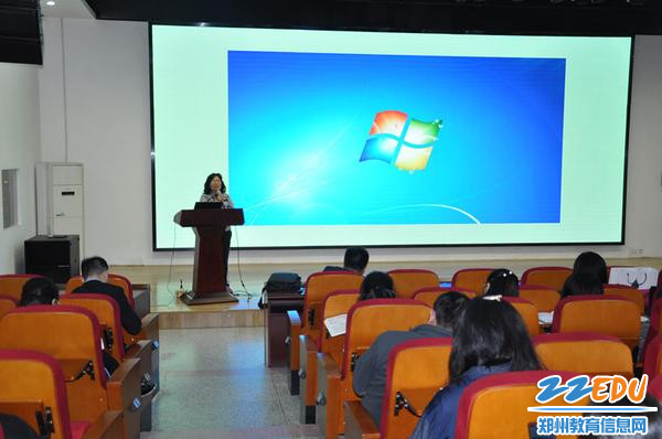 教学校长陈红霞对老师们提出要求_副本 教学校长陈红霞对老师们提出要求_副本