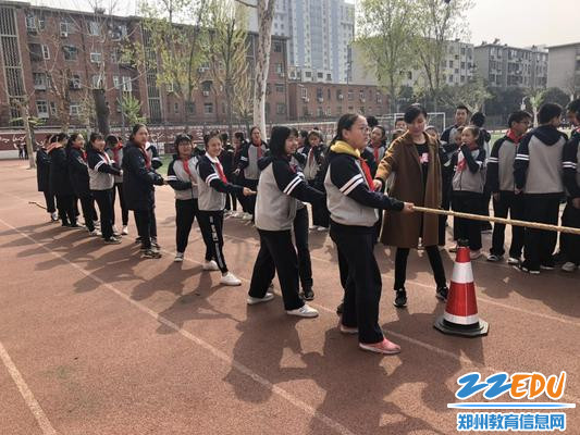 蓄势待发的孩子们 蓄势待发的孩子们