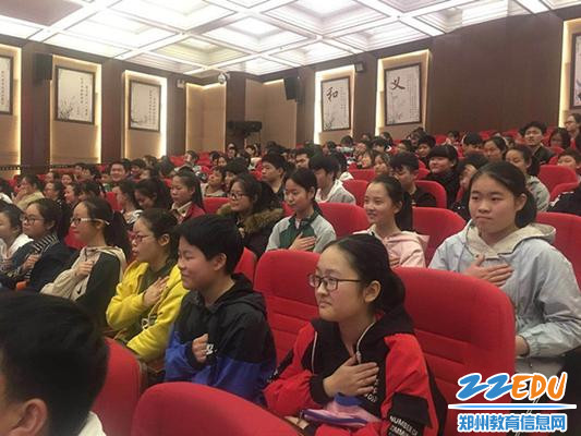 认真做动作的 孩子们_副本 认真做动作的 孩子们_副本