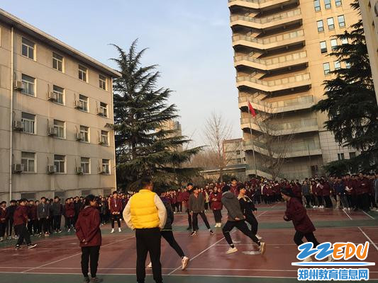 1、快!躲避!_副本 1、快!躲避!_副本