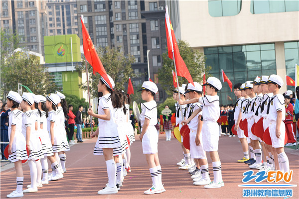 12、特色方阵展示4 12、特色方阵展示4