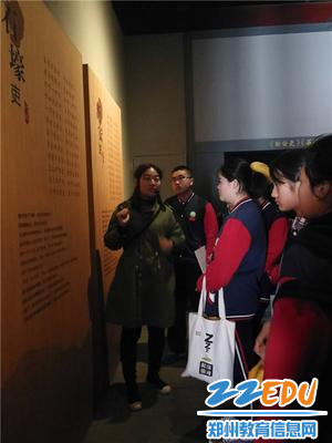 学生欣赏杜甫诗词 学生欣赏杜甫诗词