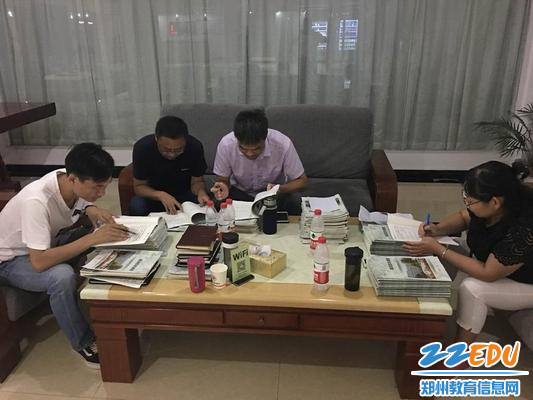 军训期间批改学生“军训心得”