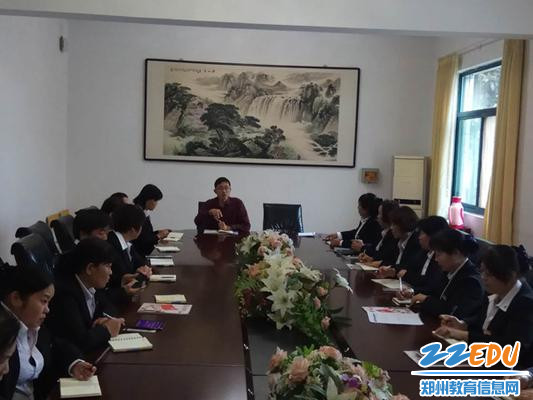 德育处副主任赵付涛发言1 德育处副主任赵付涛发言1