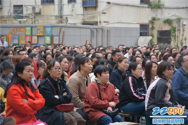 活动现场_调整大小 活动现场_调整大小