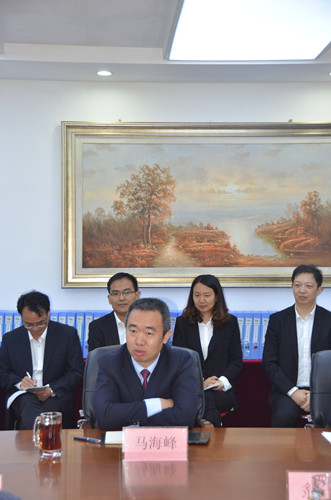 马海峰校长表态发言