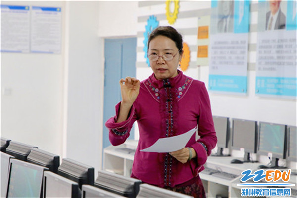 4曹淑玲主任对活动进行总结和指导 4曹淑玲主任对活动进行总结和指导