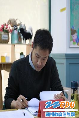 郑州市教科所副所长王旸 郑州市教科所副所长王旸