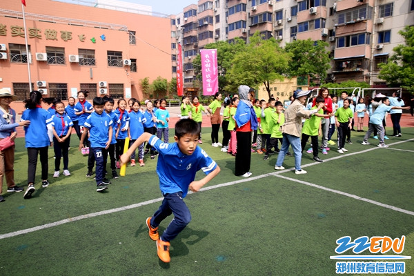 3.奋力奔跑向前! 3.奋力奔跑向前!